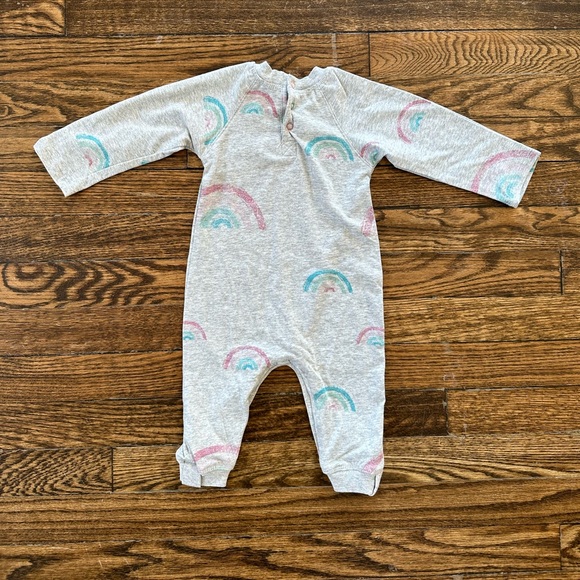 ✨NWT✨ Splendid Rainbow baby romper, size 3-6 months - Picture 5 of 6